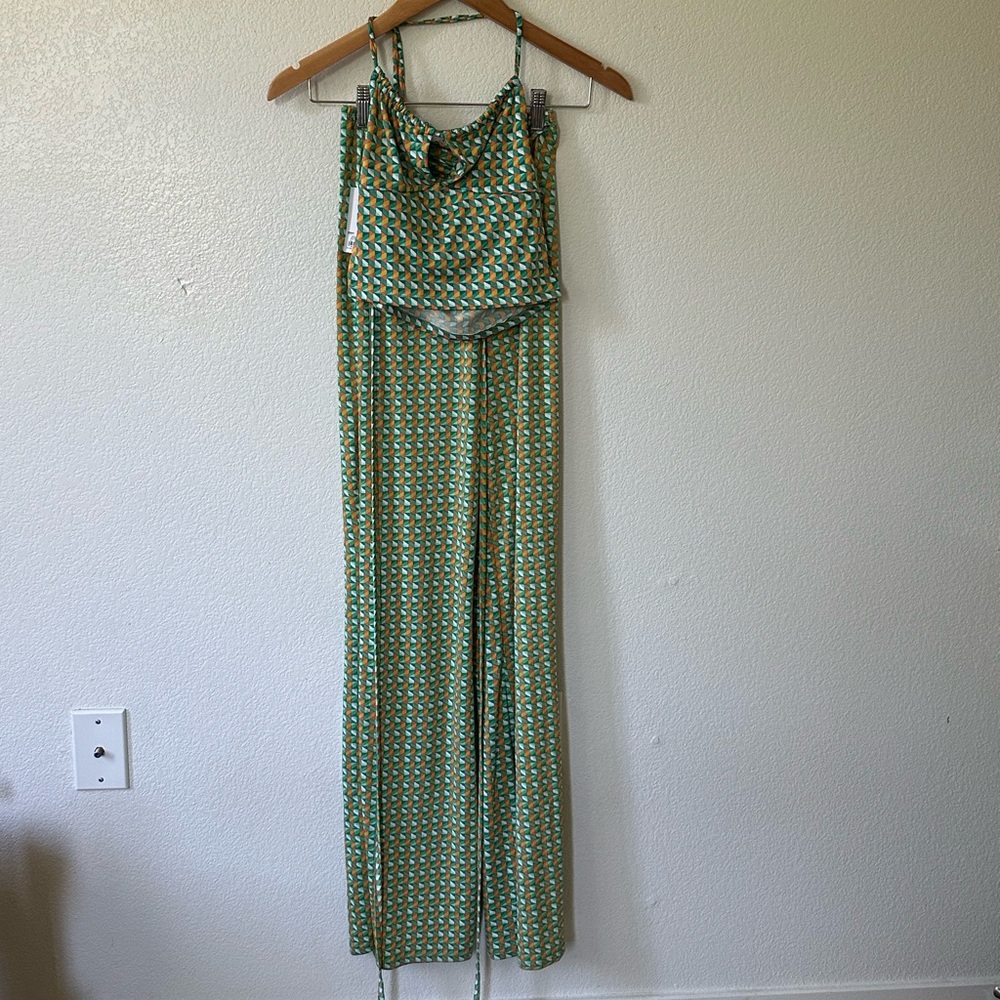 NWT Kohls retro resort green orange and white halter top and pant set